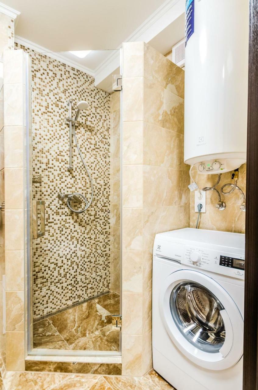 Artal Apartment On Obolonsky Avenue 16A Kiev Exterior foto