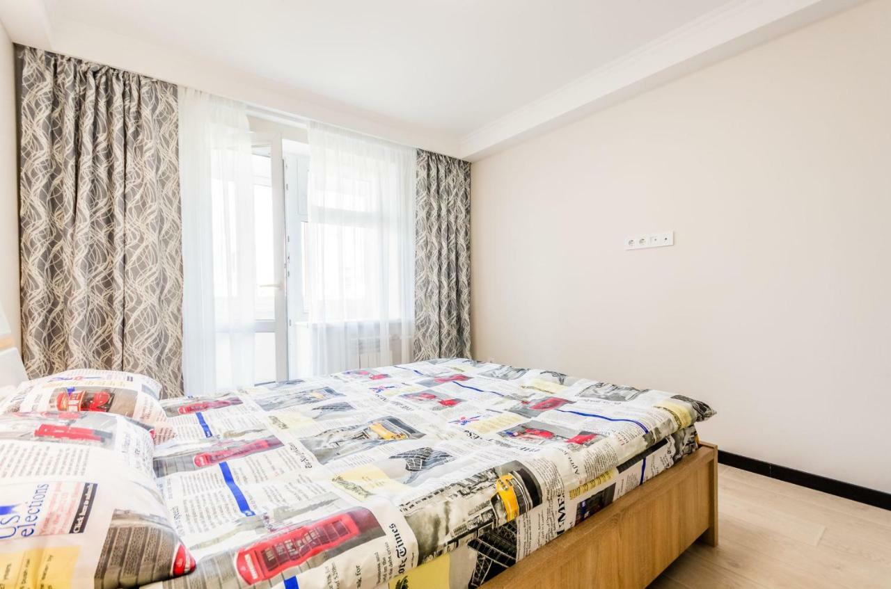 Artal Apartment On Obolonsky Avenue 16A Kiev Exterior foto