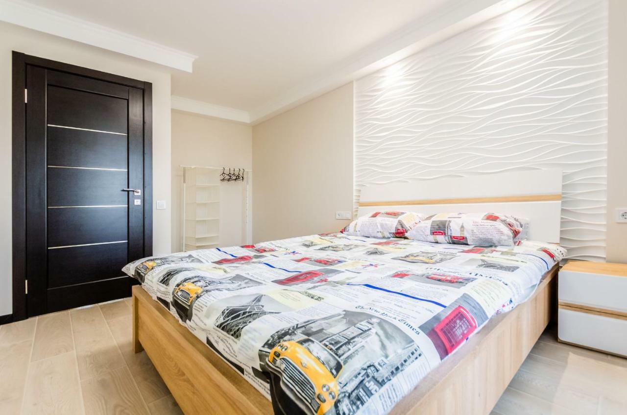 Artal Apartment On Obolonsky Avenue 16A Kiev Exterior foto